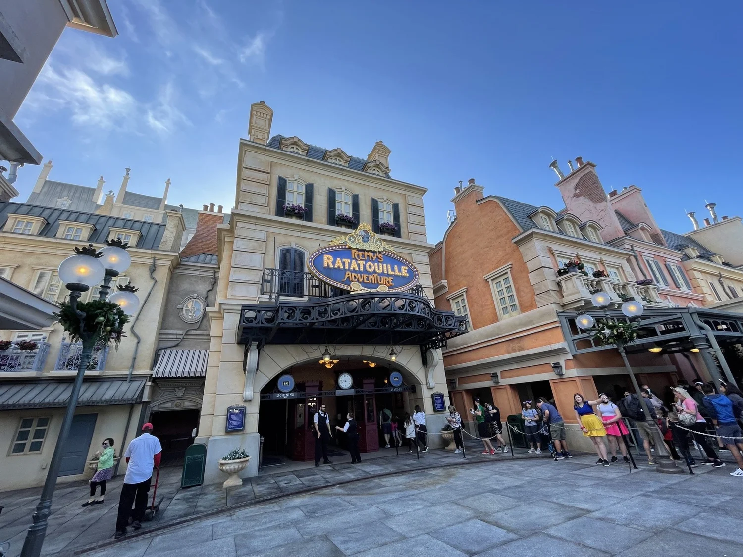 Disney World Weekend or Two-Day Itinerary + Tips (2026)