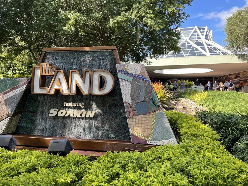 Guide to Soarin' Around The World at EPCOT