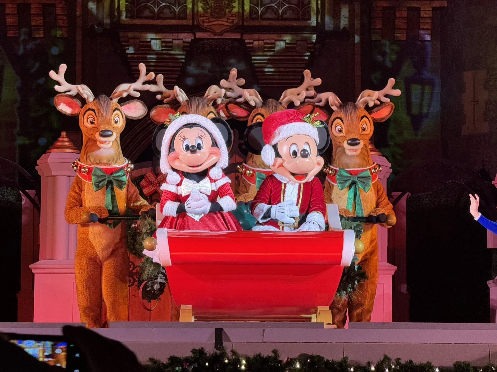 2025 Mickey's Very Merry Christmas Party Guide