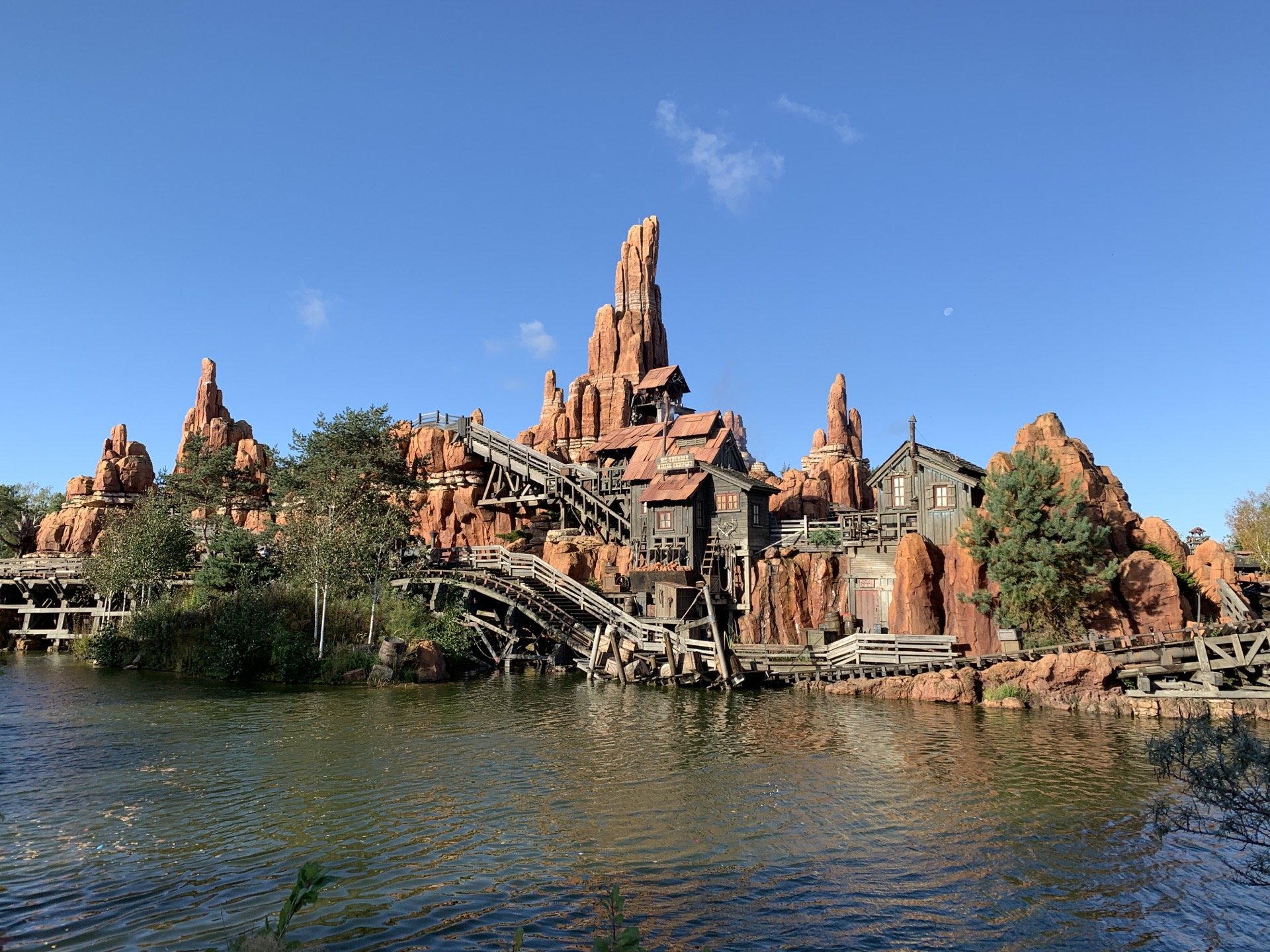 disneyland paris cheap trip