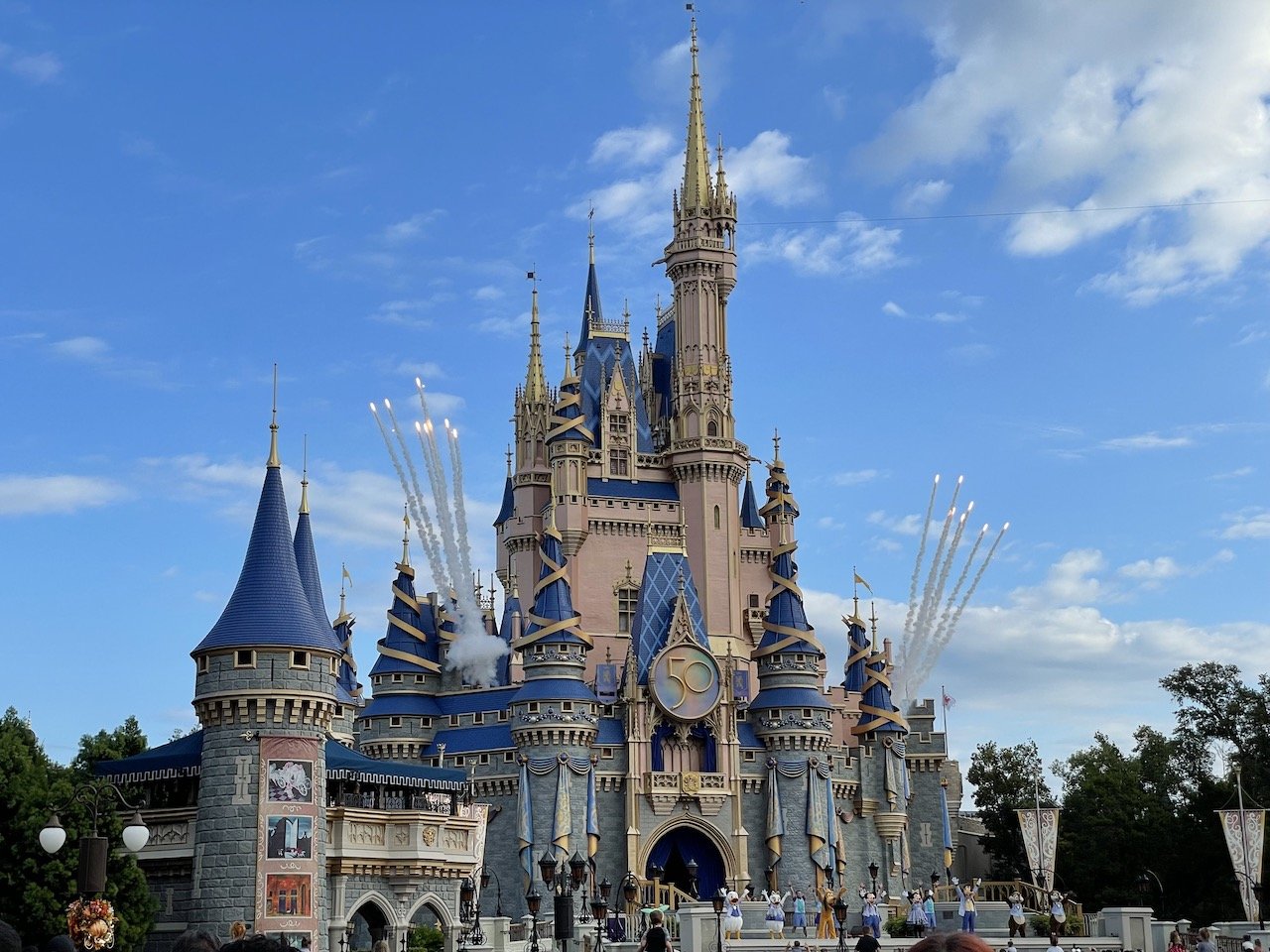 Disney Park Pass: How to Make & Modify Disney World Park Reservations in  2023 - Trips With Tykes