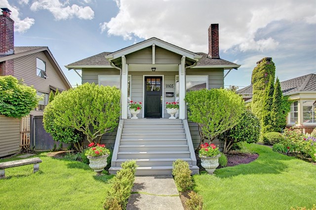 1865 41st Ave E, Seattle | $715,000