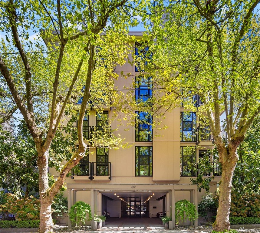 730 Bellevue Ave E #PH5, Seattle | $450,000 | Buyer Represented