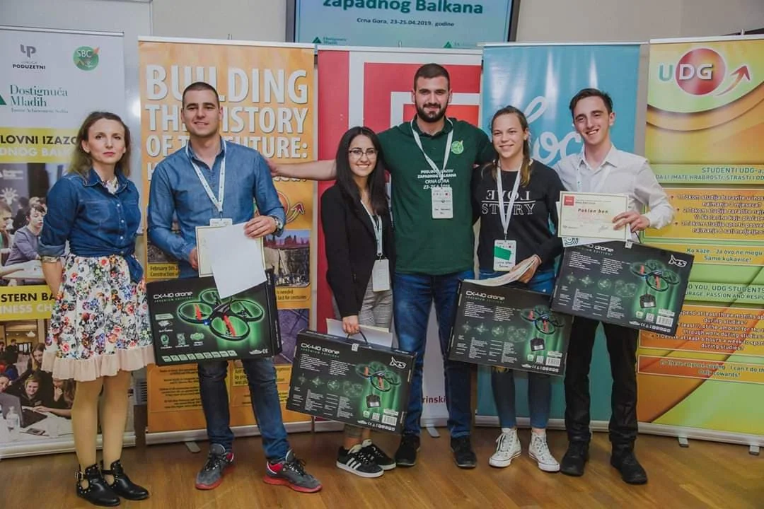 Almedin & team winners.jpg