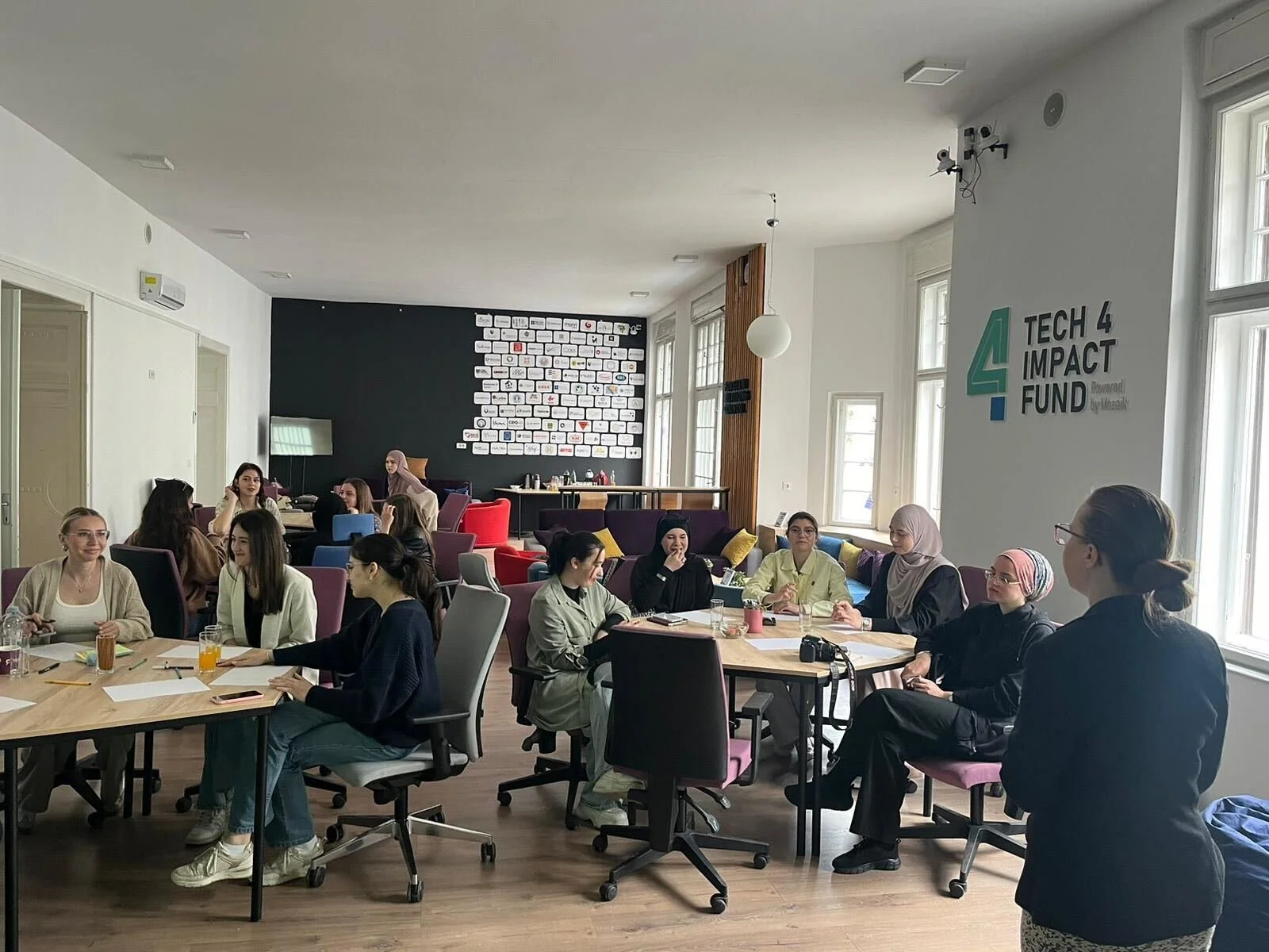 "Raspetljaj se": Helping Students Untangle Stress Through Expert-Led Workshops
