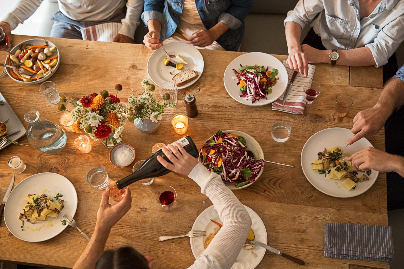 05_DINNER_PARTY_00664-Edit.jpg
