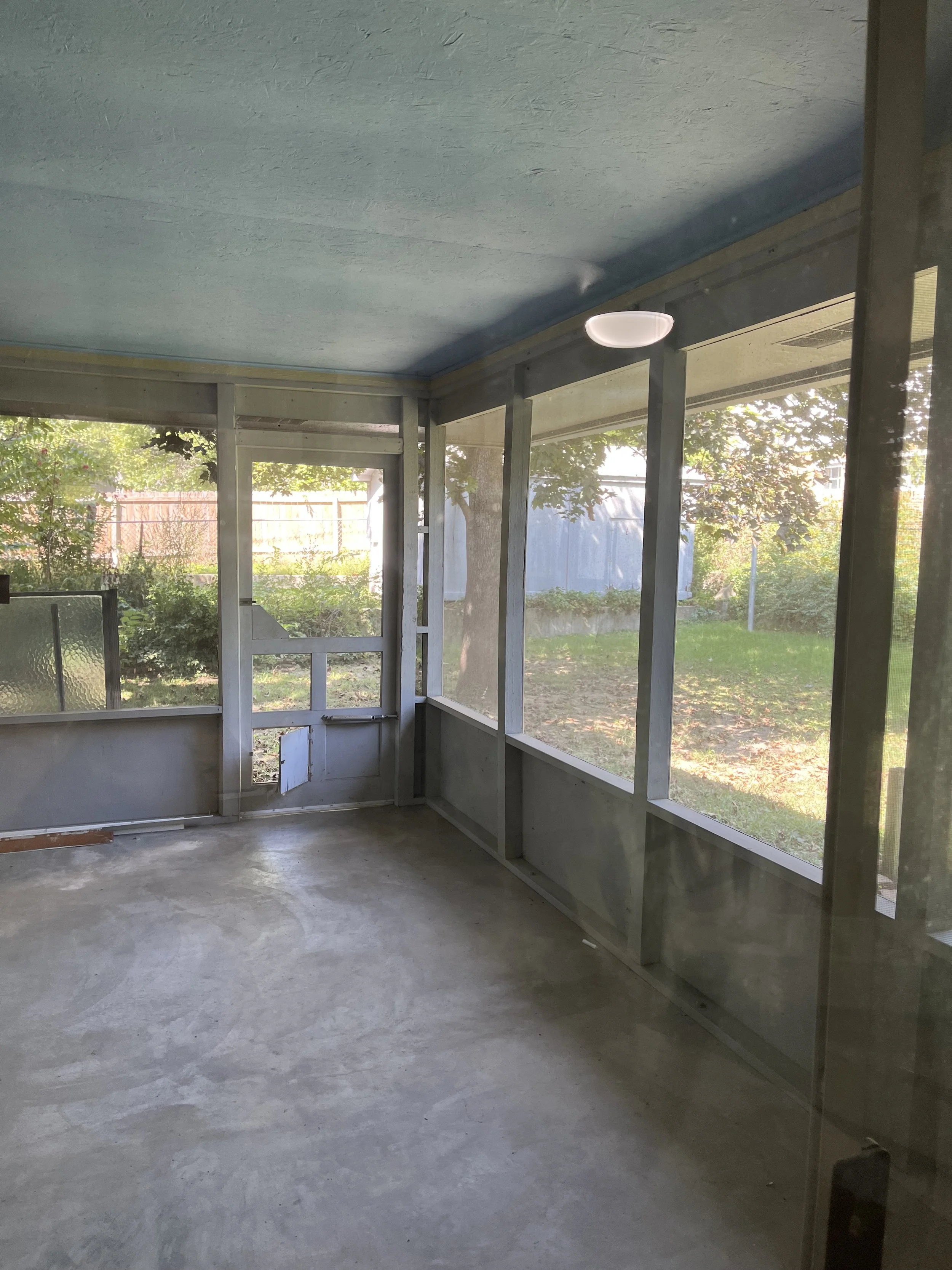 1709 Screened in Porch .jpeg