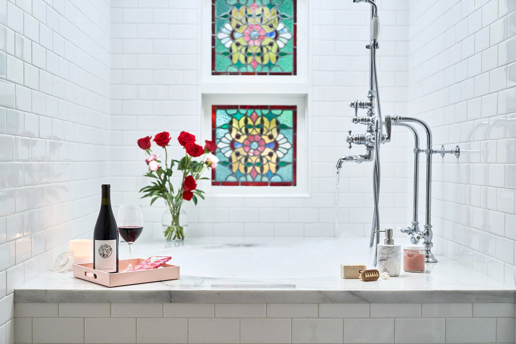 BATHTUB_0227_sm.jpg