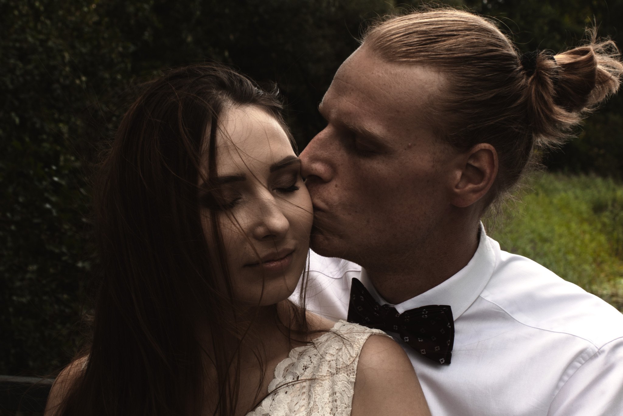 DSC_7593 close up eyes closed.jpg