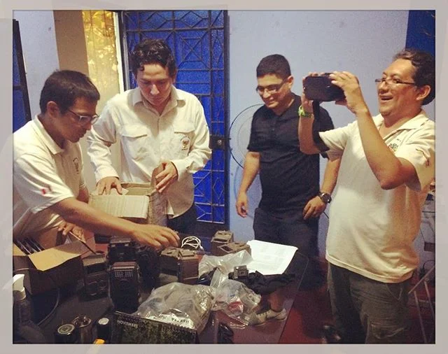 Virtual Reality, Camera traps, 360 cameras and gopros all great tools for the SERNANP park guards to investigate the biodiversity in Zona Pucacuro - results to come in March #virtualreality #cameratraps #technology #conservation #investigation #scien