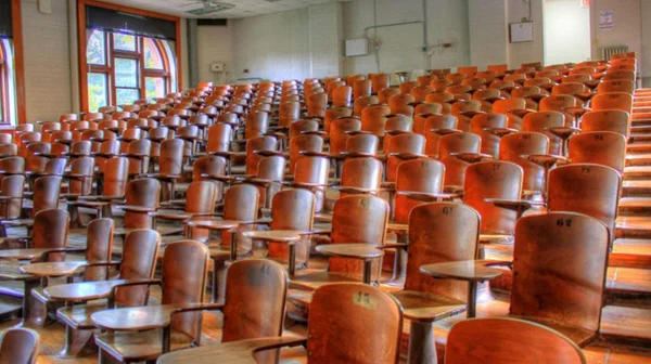 lecture hall 600px.jpg