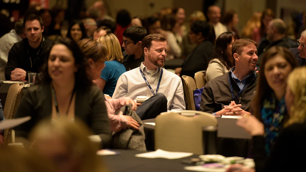 Crowd image 1000x553.jpg