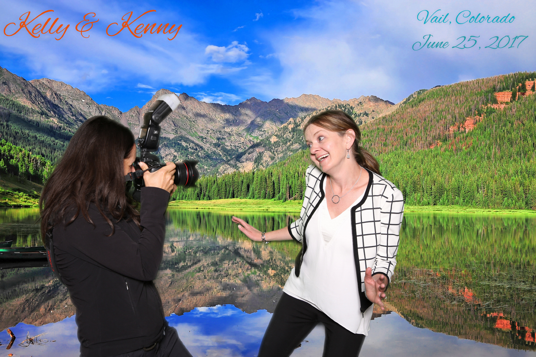 975-Green Screen Photo booth Vail-AXELPHOTO.jpg