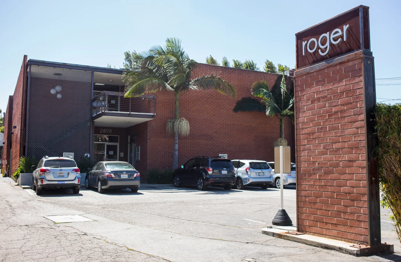 rogerbuilding_01_web.jpg