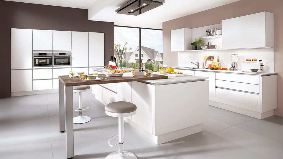 2018-German-Nobilia-White-Handleless-Modern-Kitchen.jpg