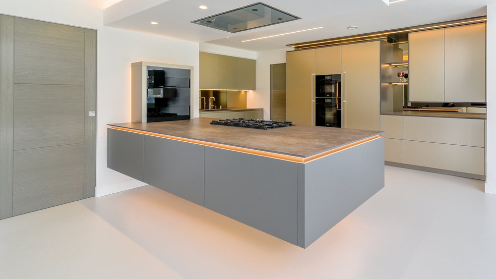 modern-german-warendorf-kitchen-peninsula-portfoliomasthead-1.jpg