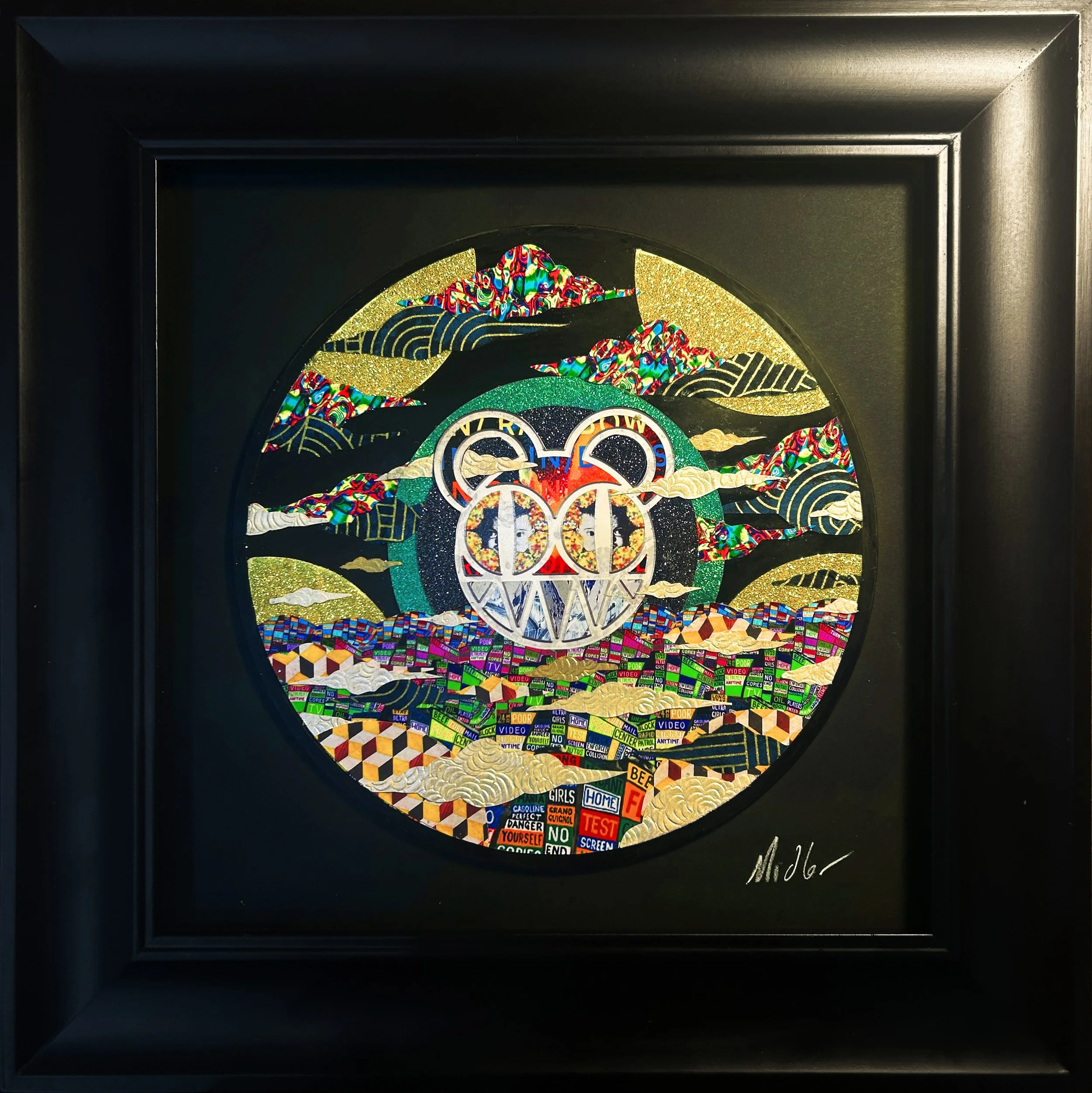 OTR-RAD-VA-001_ThisIsntHappening (Radiohead)_10 in dia_framed.jpg