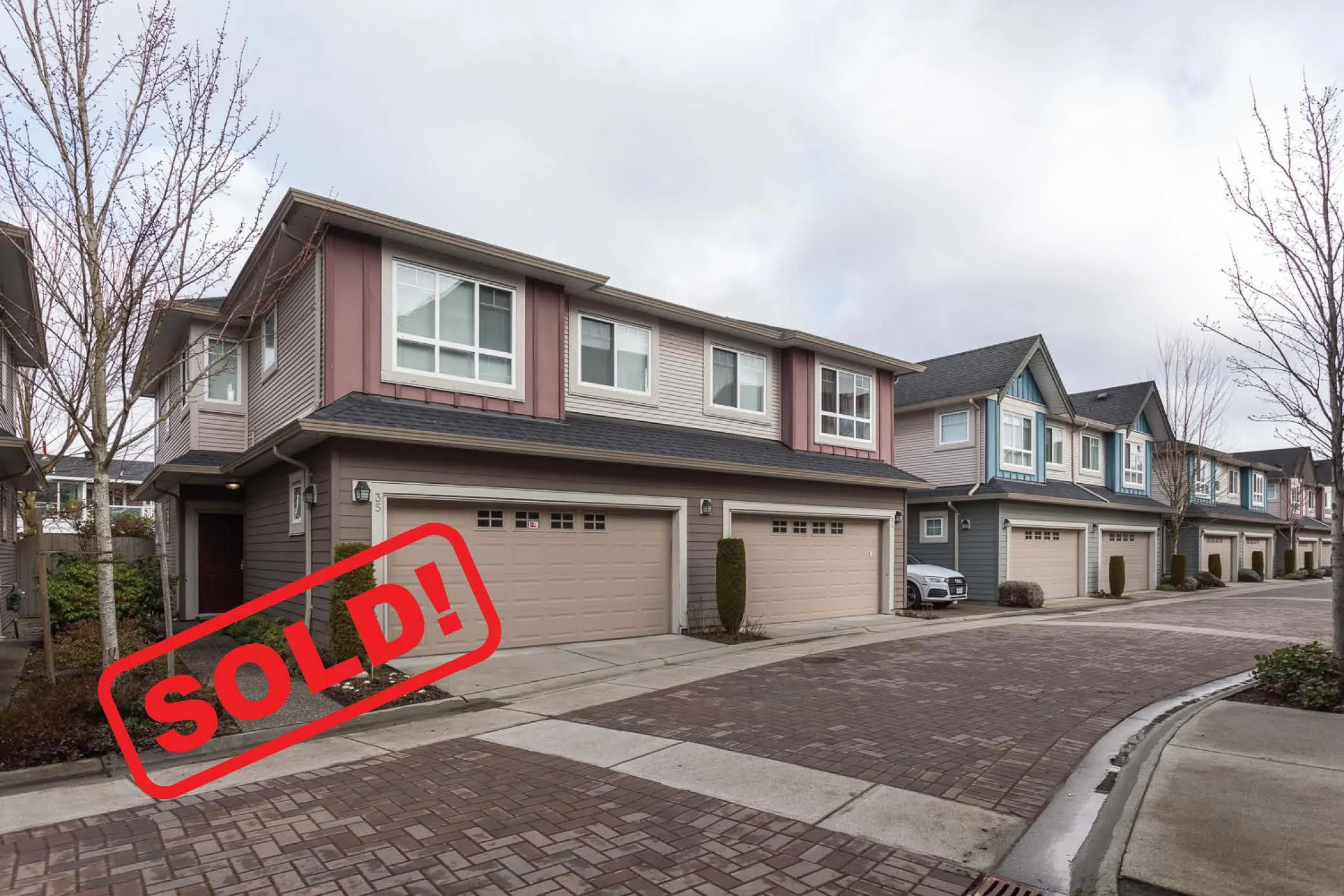 35-11393 Steveston Highway sold for: $870,000 4 Bed | 3 Bath | 1,432 SF