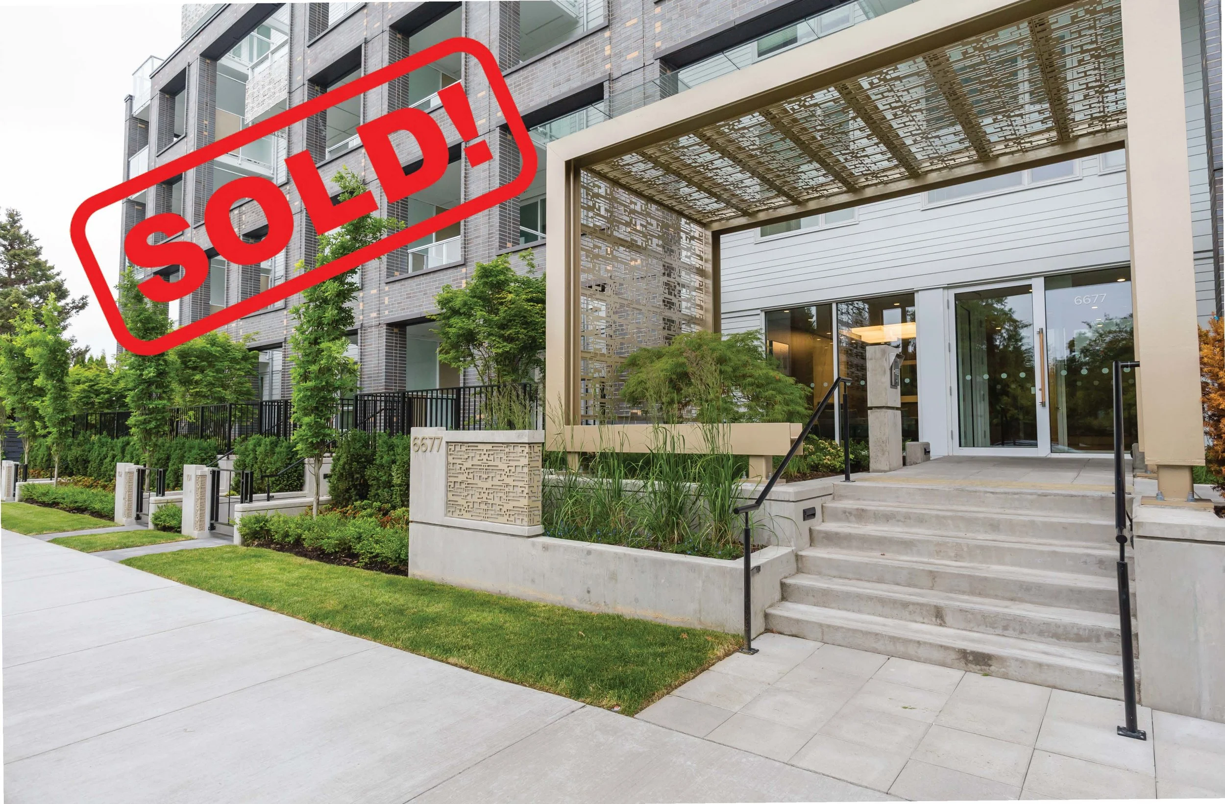 211-6677 Cambie Street SOLD FOR: $701,000 1 BED | 1 BATH | 652 SF