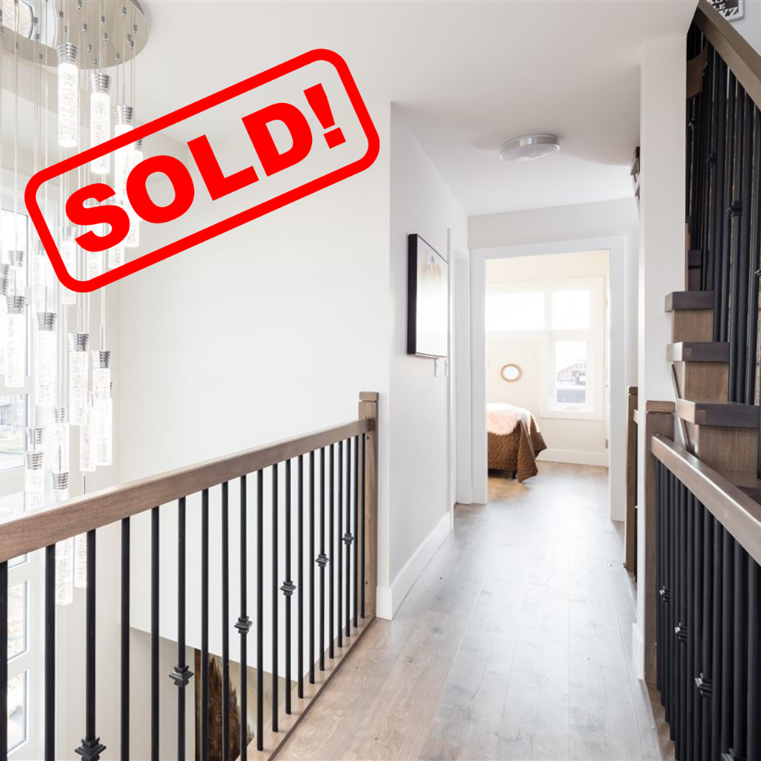 111-7499 6TH STREET SOLD FOR: $715,000 3 BED | 3 BATH | 1,183 SF