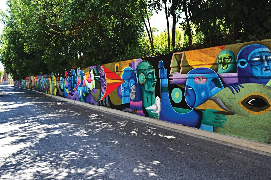 This mural is an artist's rendering of all the people who do not give a fuck about you and your clean eating in Rogers Park. It's everyone.