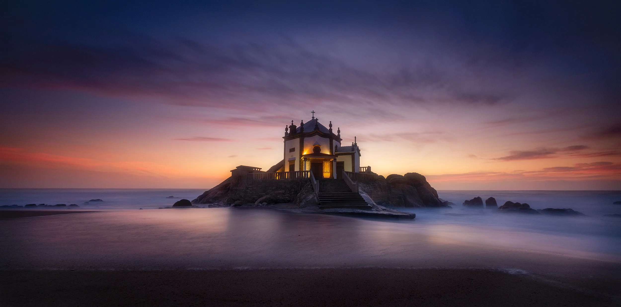 Capela do Senhor das Pedras Capela do Senhor da Pedra during the blue hour a little after sunset. This is a long exposure using a Lee 2 stop neutral density filter.