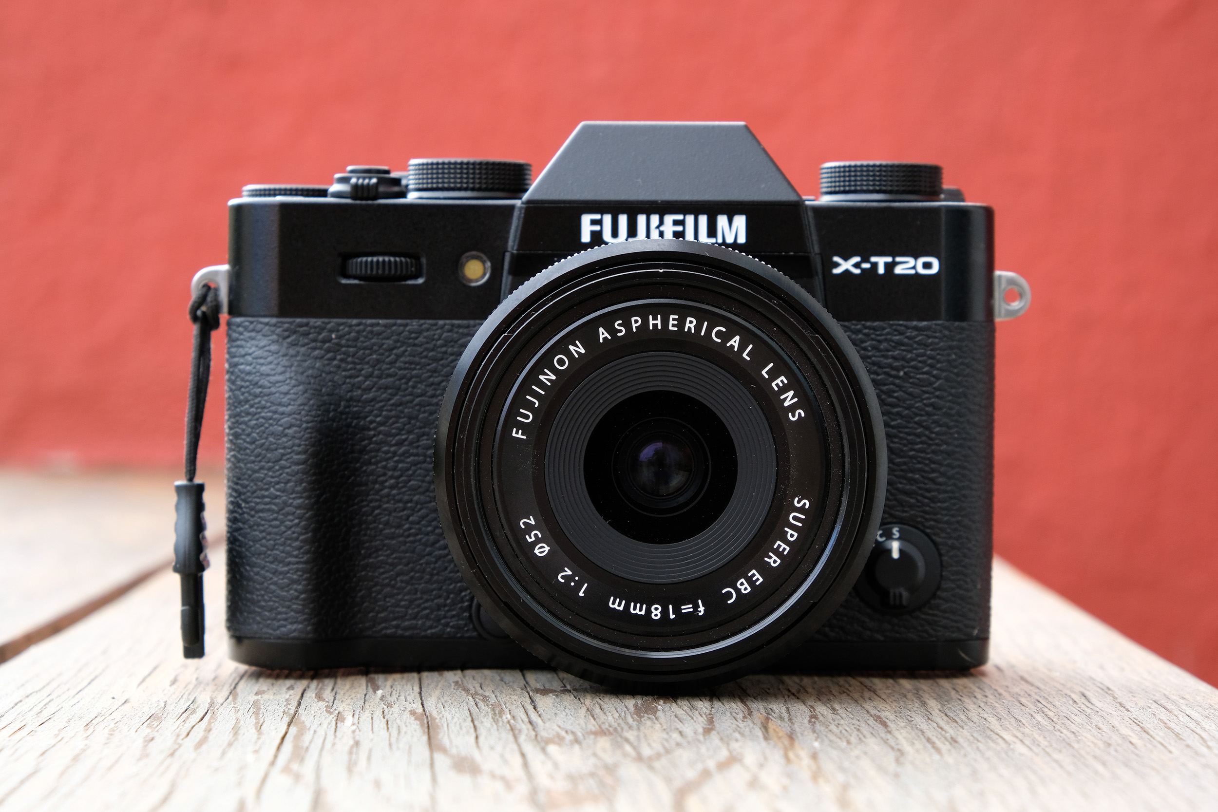 FUJIFILM X-T20 - A PRACTICAL COMPARISON WITH THE X-T2