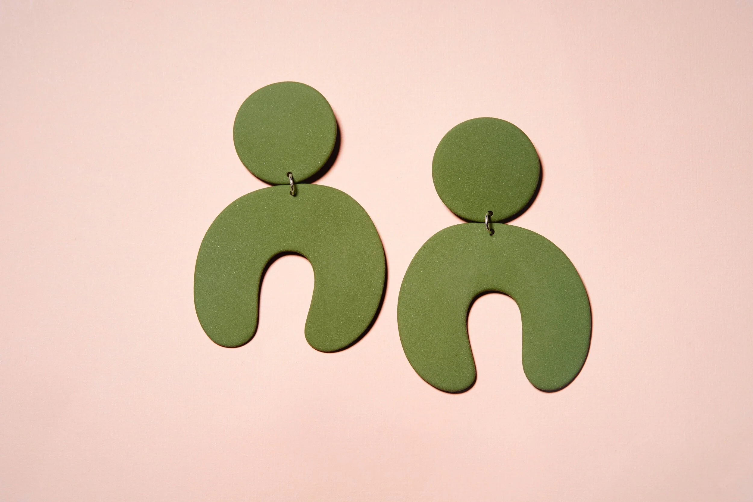 0EF739CE-650A-43B3-8C20-2AF8D6930B2B