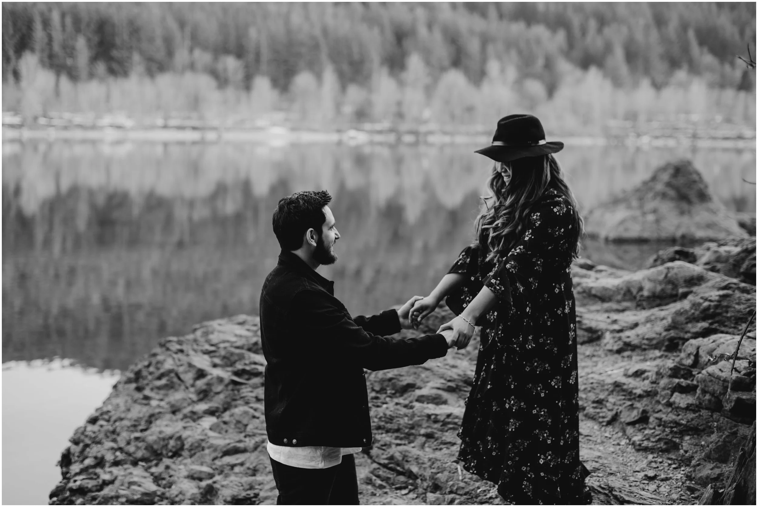 couples photoshoot Rattlesnake Lake, WA | Seattle Wedding Photographer www.riversandroadsphotography.com