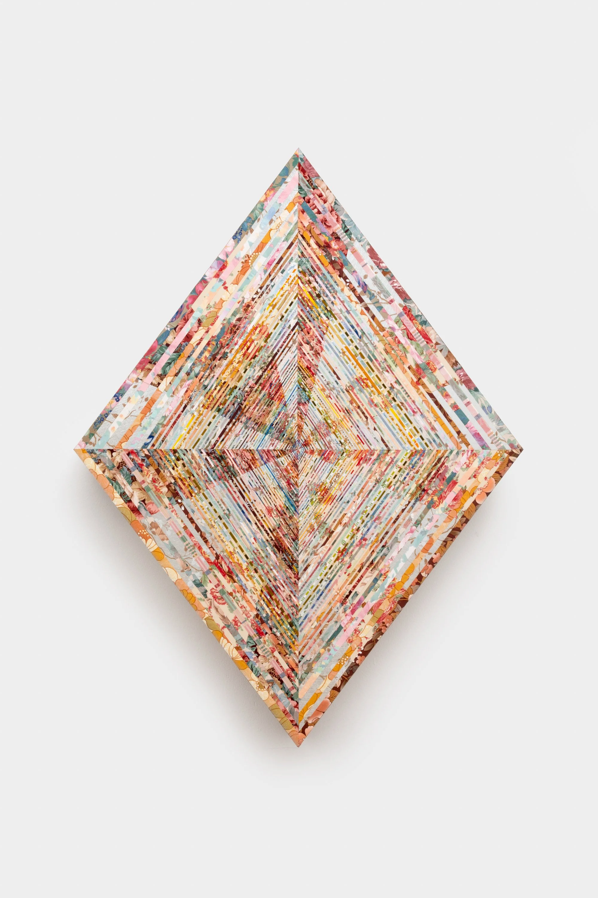 Amy Feigley-Lee – Untitled Wallpaper Abstraction #26