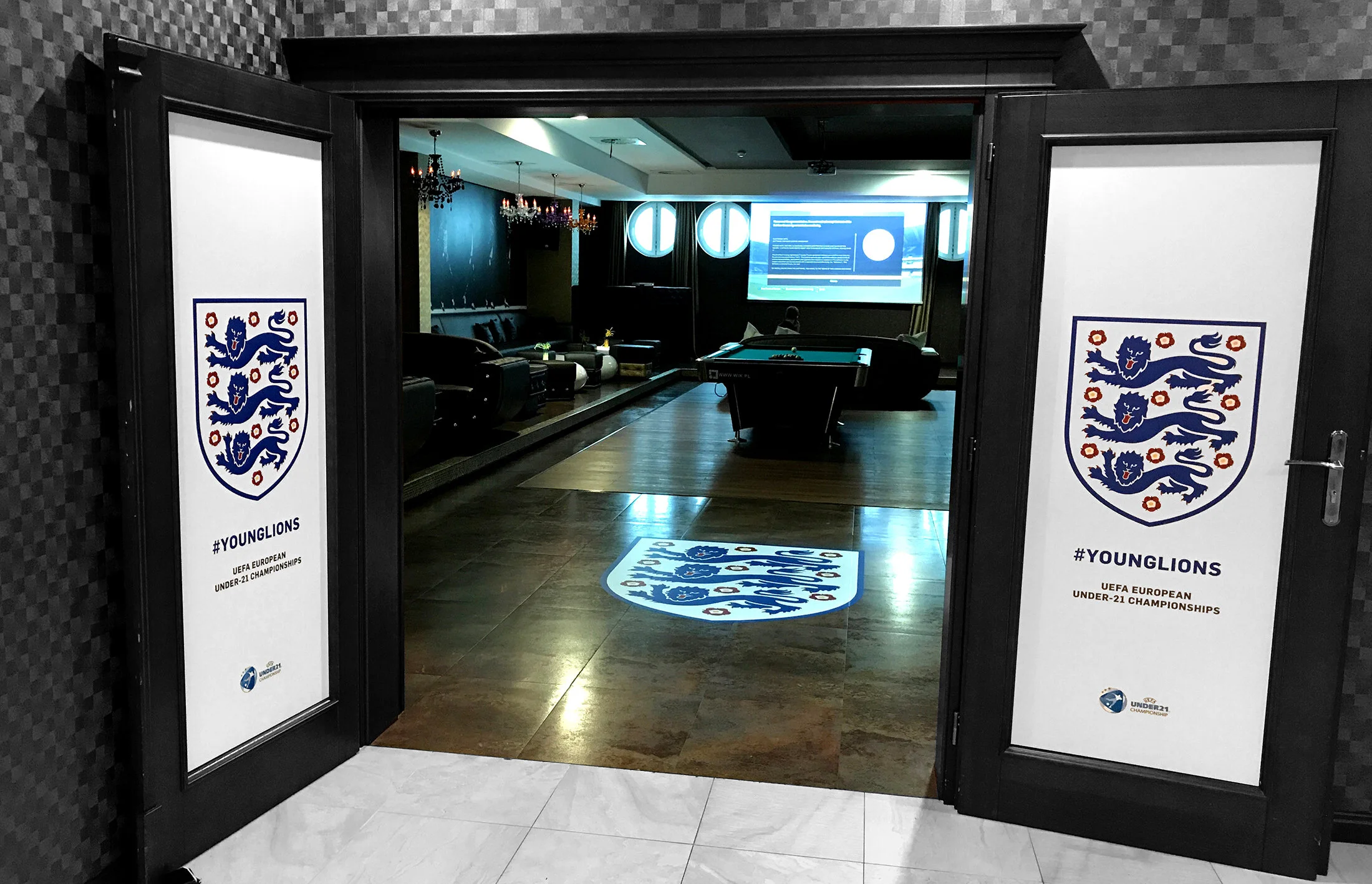  Original concept supplied as single A4 by an external agency. 