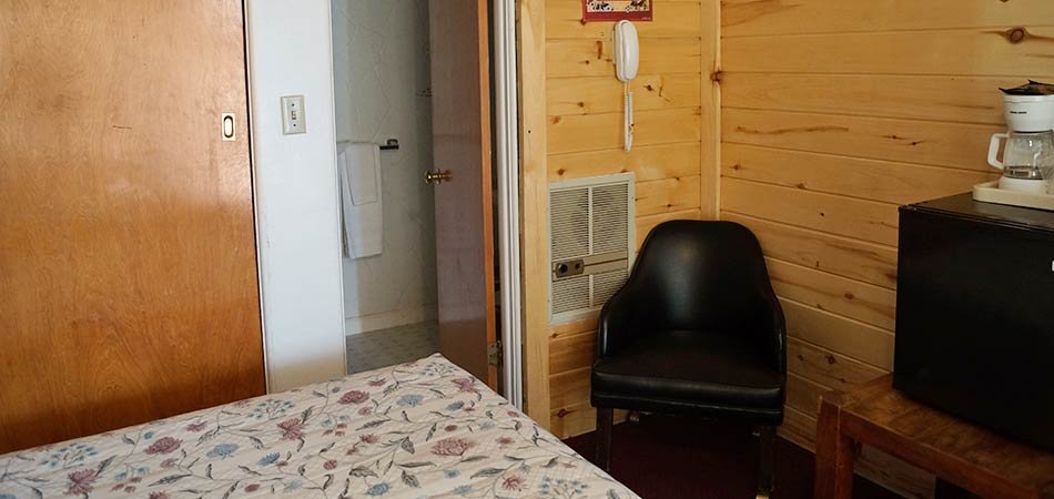 canyon_lodge_motel_room10_04.jpg