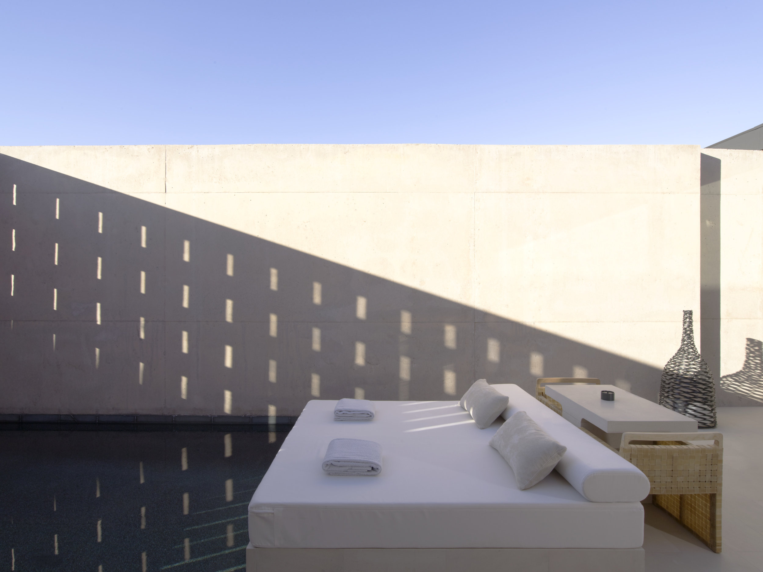 _Amangiri Pool Suite Daybed_High Res_3143.jpg