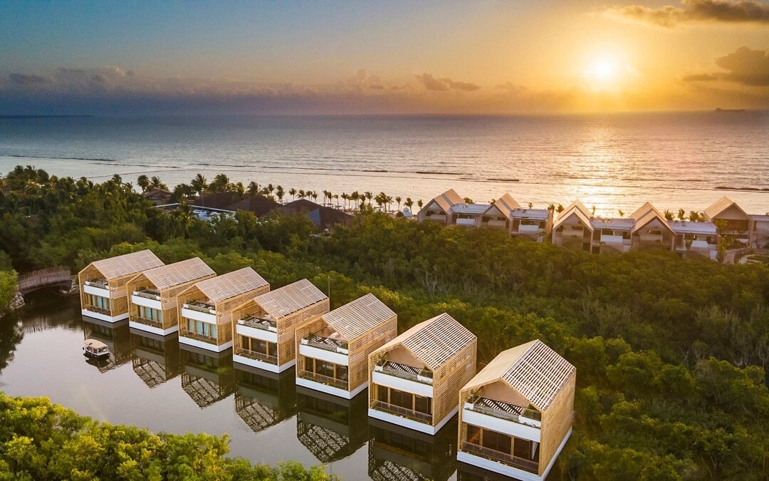 Welcome to Banyan Tree Mayakoba, a sanctuary for the senses nestled in the heart of Mexico's Riviera Maya. ⁠
⁠
Set amidst mangroves and lagoons, the resort is a gateway to the area's rich cultural heritage. Venture to the nearby Mayan ruins, explore 