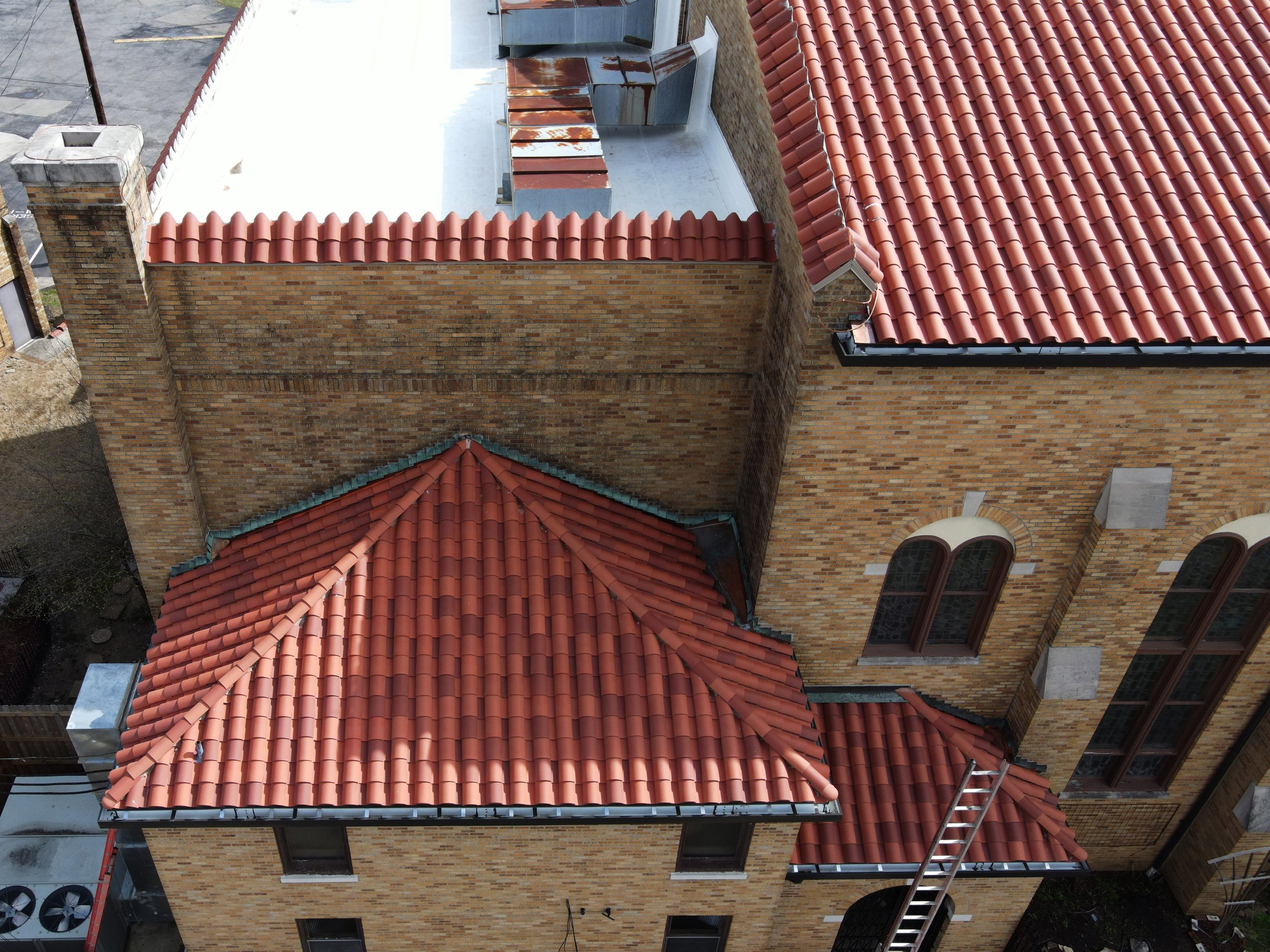 Roof to Wall Detail.jpg