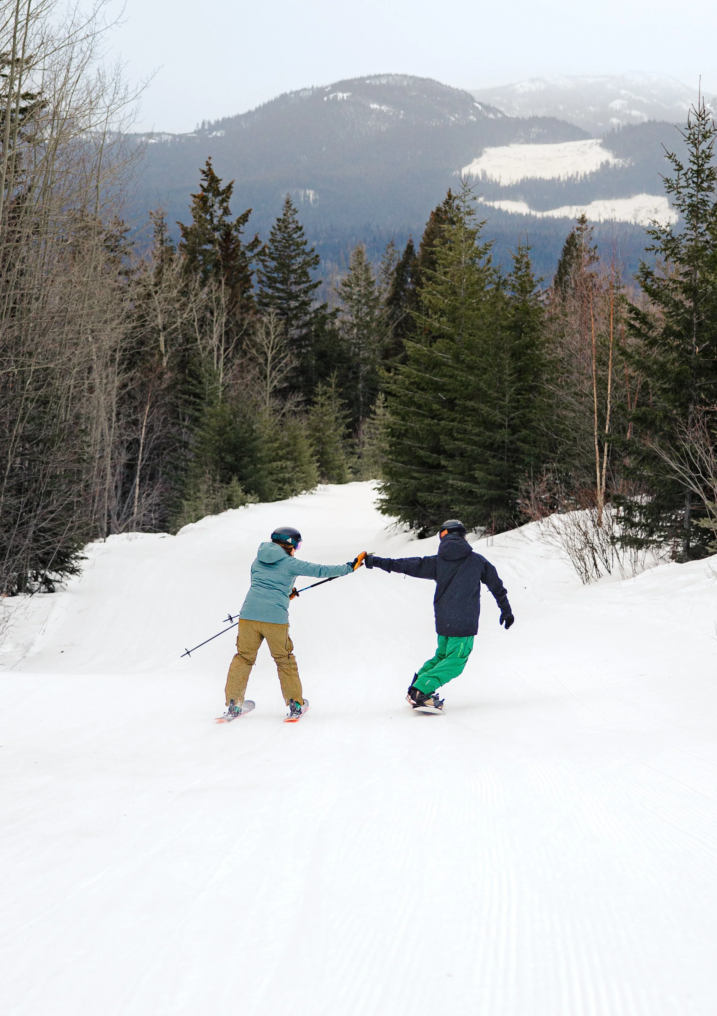 Murray Ridge, BC, Best Run of the day,, Snowseekers -24 Ember Harper.jpg
