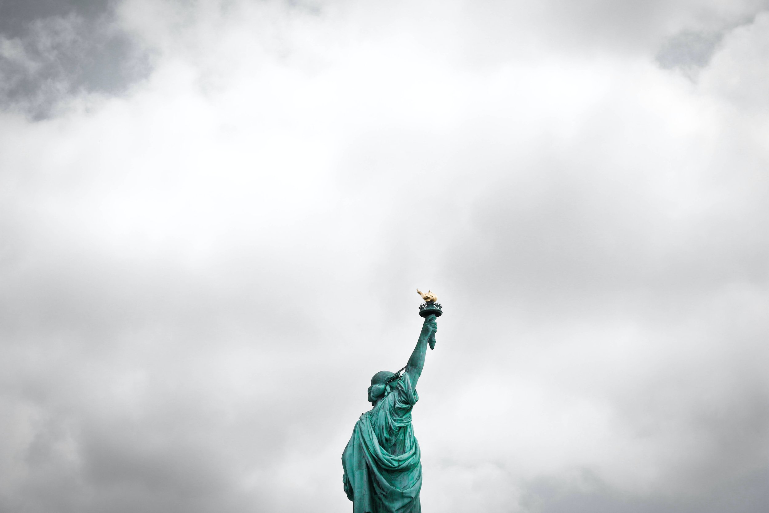 aaron burson wDMr6daPXfA unsplash