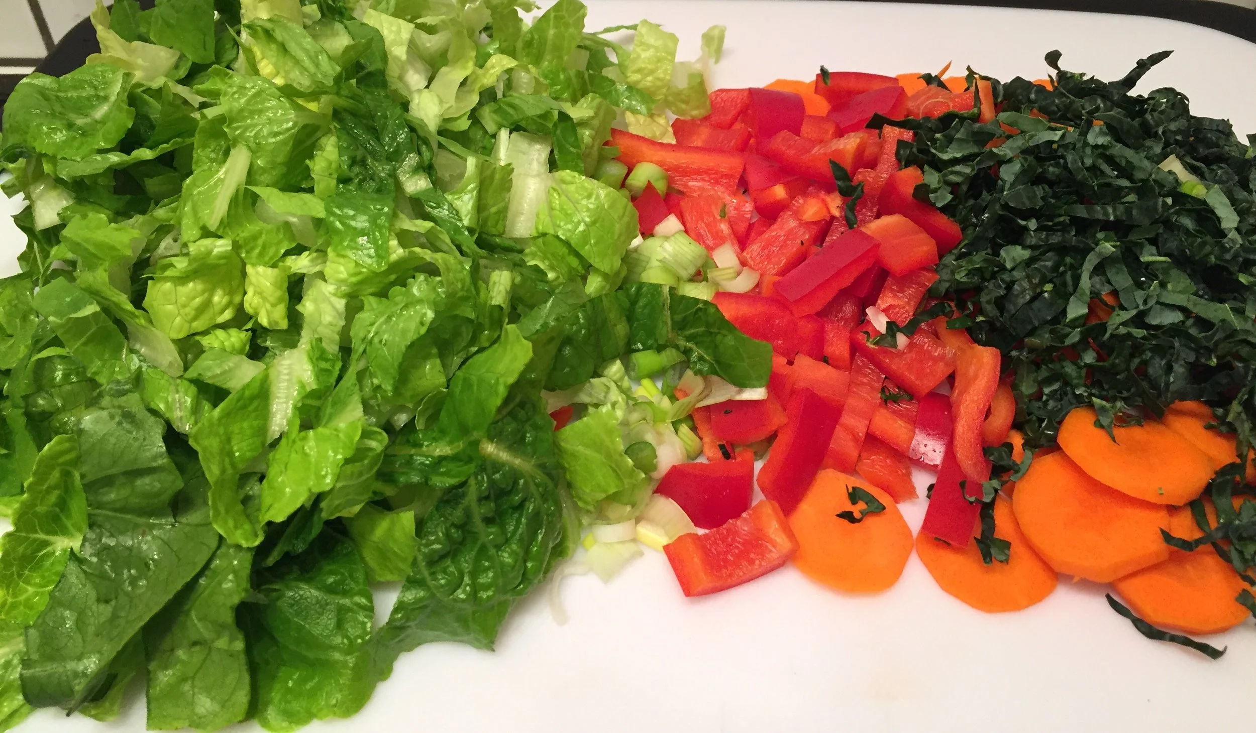 Simple goals for a salad, pick three colors and then vary those colors each time.