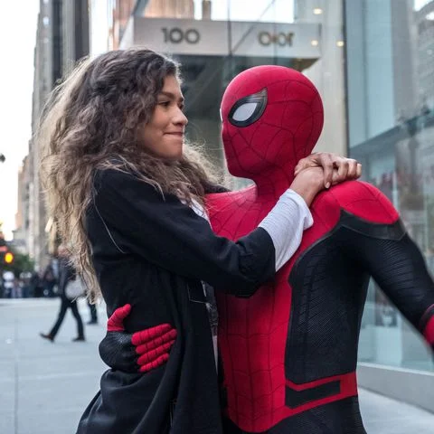 spider-man-far-from-home-1557157493.jpg