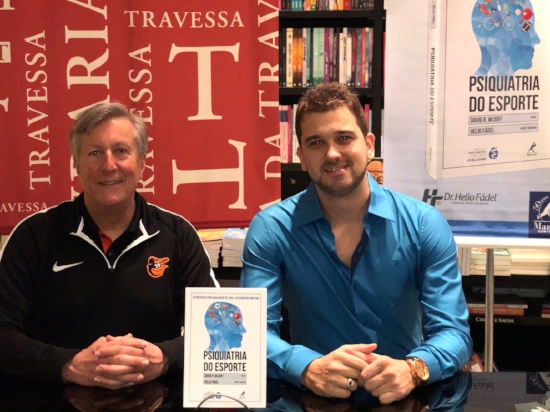 Dr. McDuff and Dr. Fádel at their book release in Rio de Janeiro, Brazil. (March 2018)