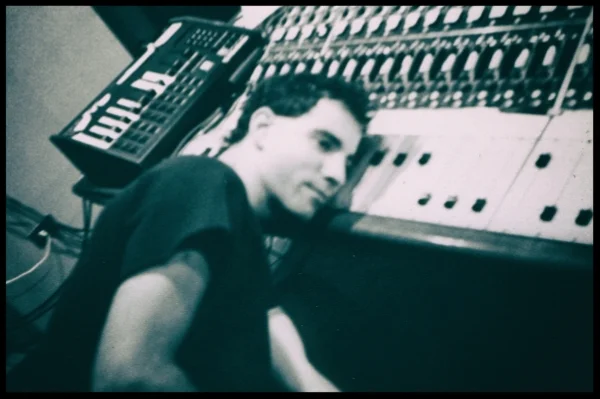 Double Dee's secret mixing method is captured for the first time in this 1985 photo at Intergalactic Studios, NYC