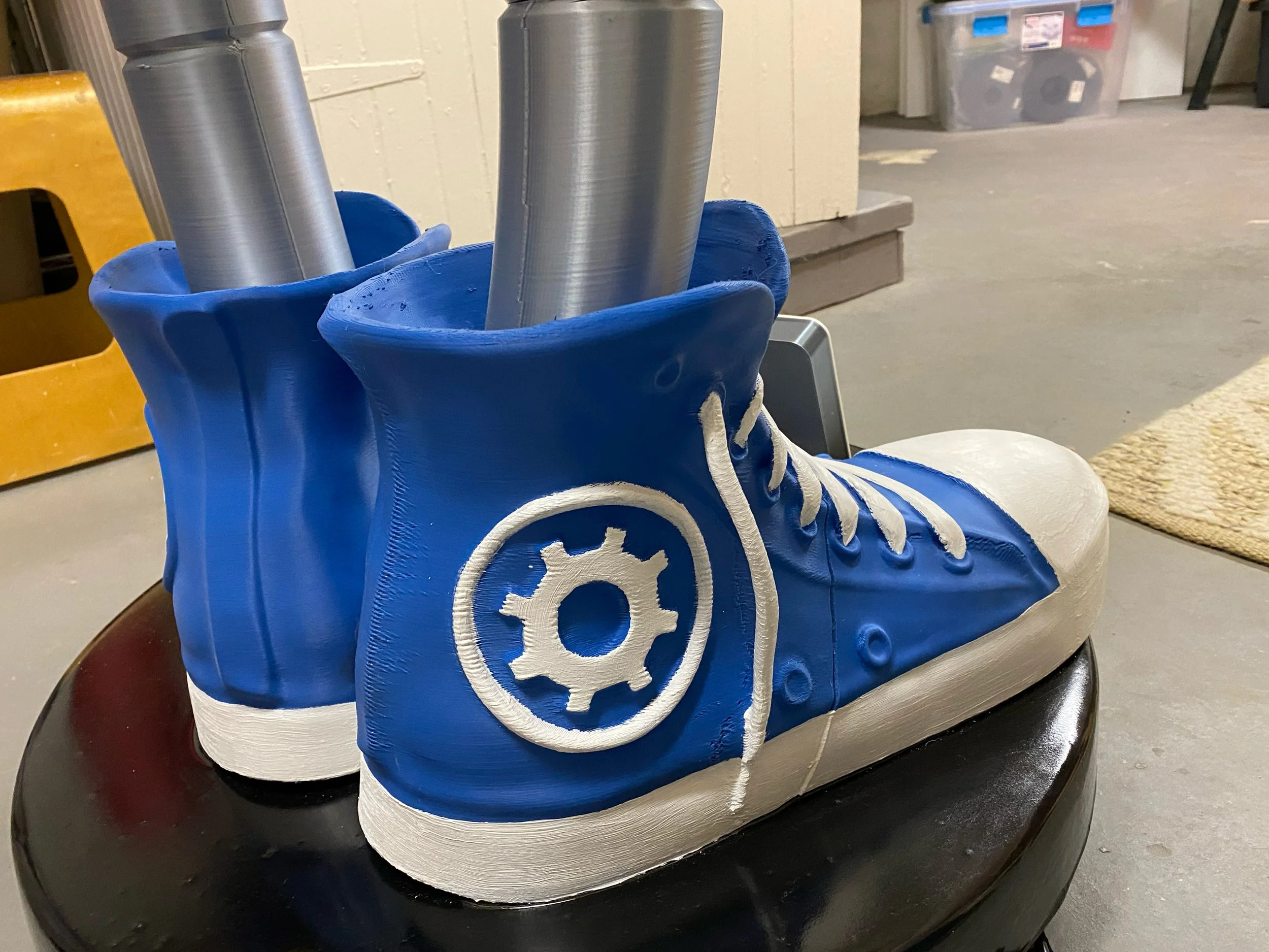 B_BOT_shoes_SIDE.jpg