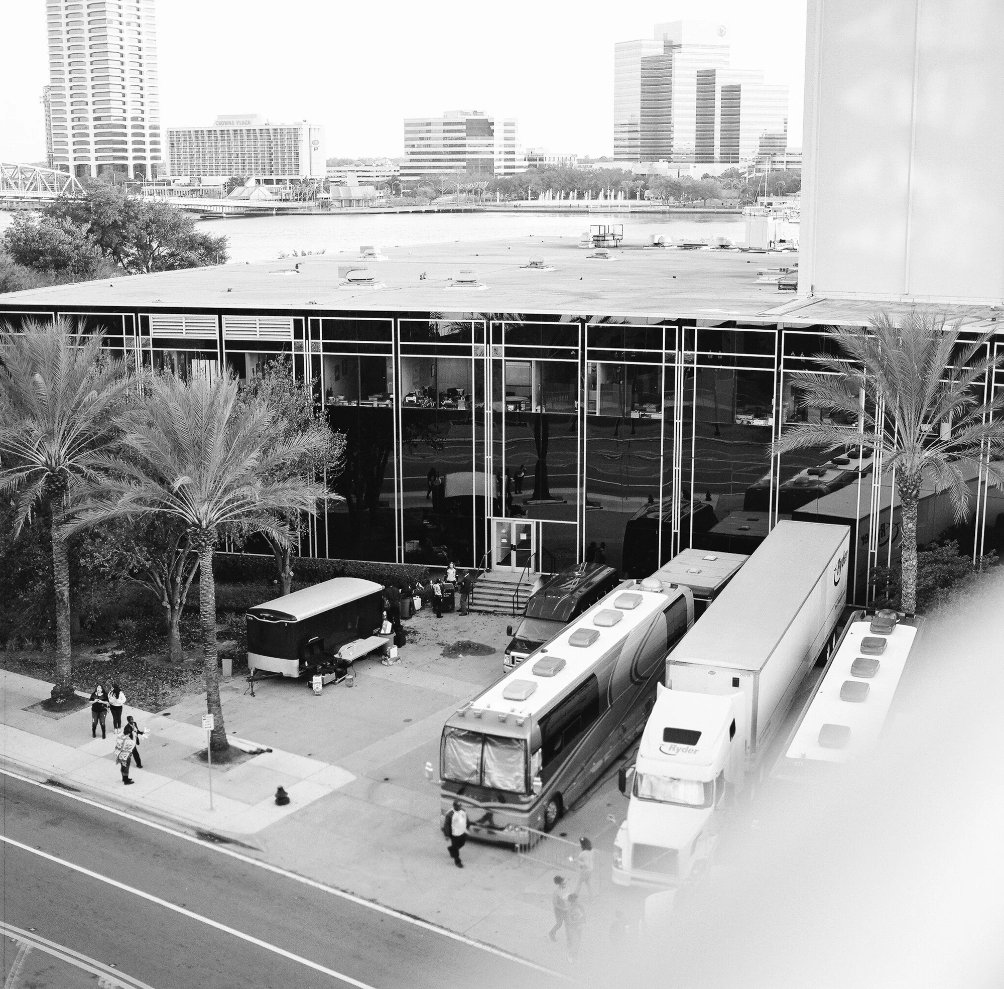 JACKSONVILLE2012_©kristinmyoung_SquareLORes-3.jpg