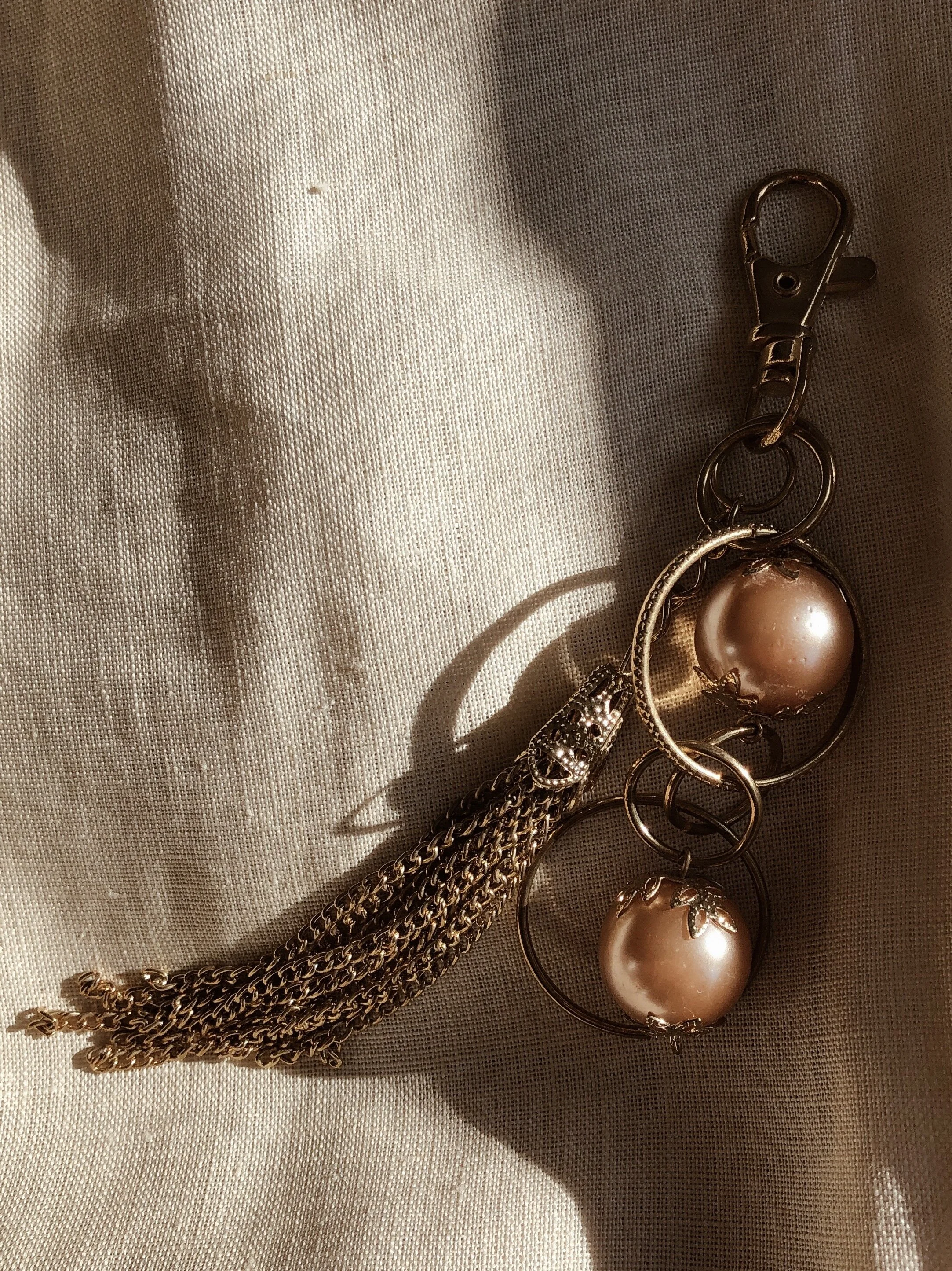 Vintage - Gold + Pearl Keychain