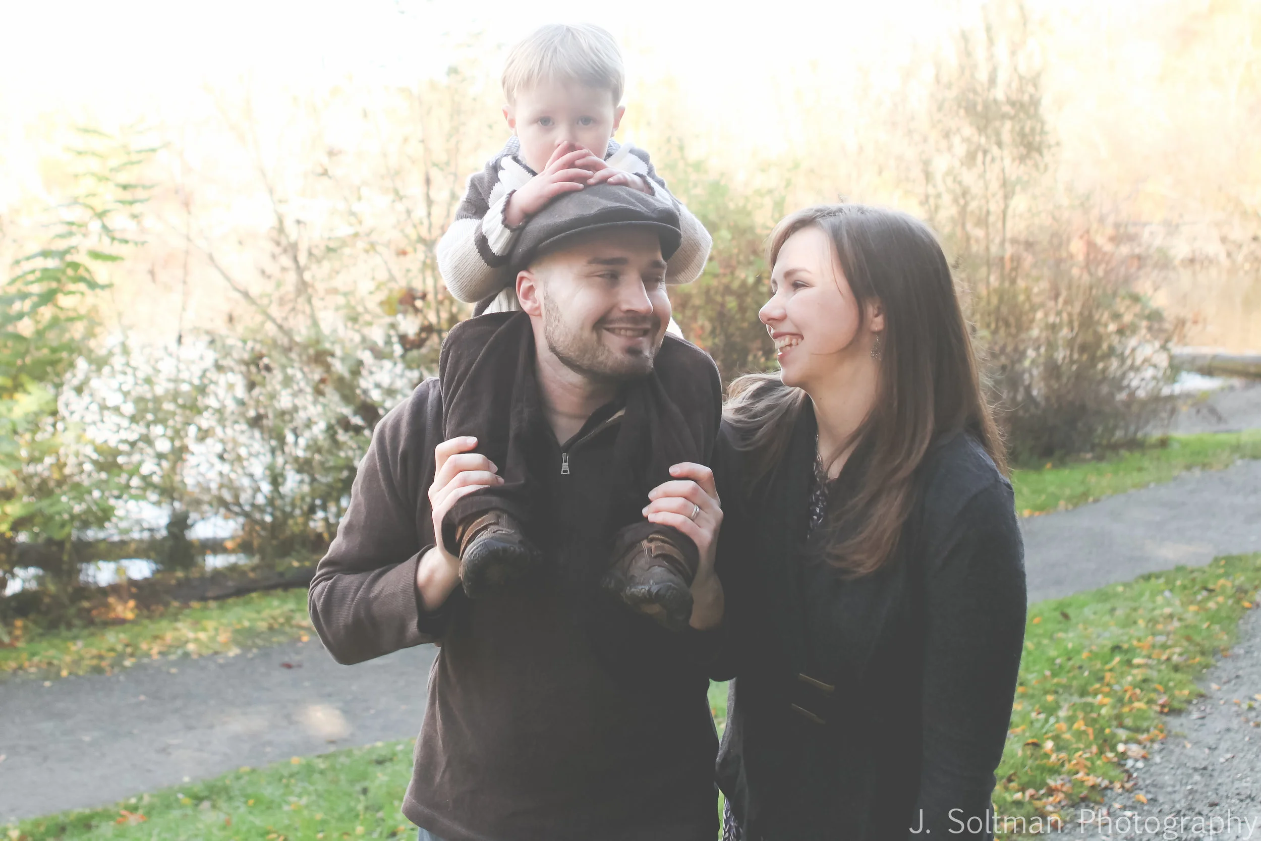 The Moore Family: Seattle Arboretum 