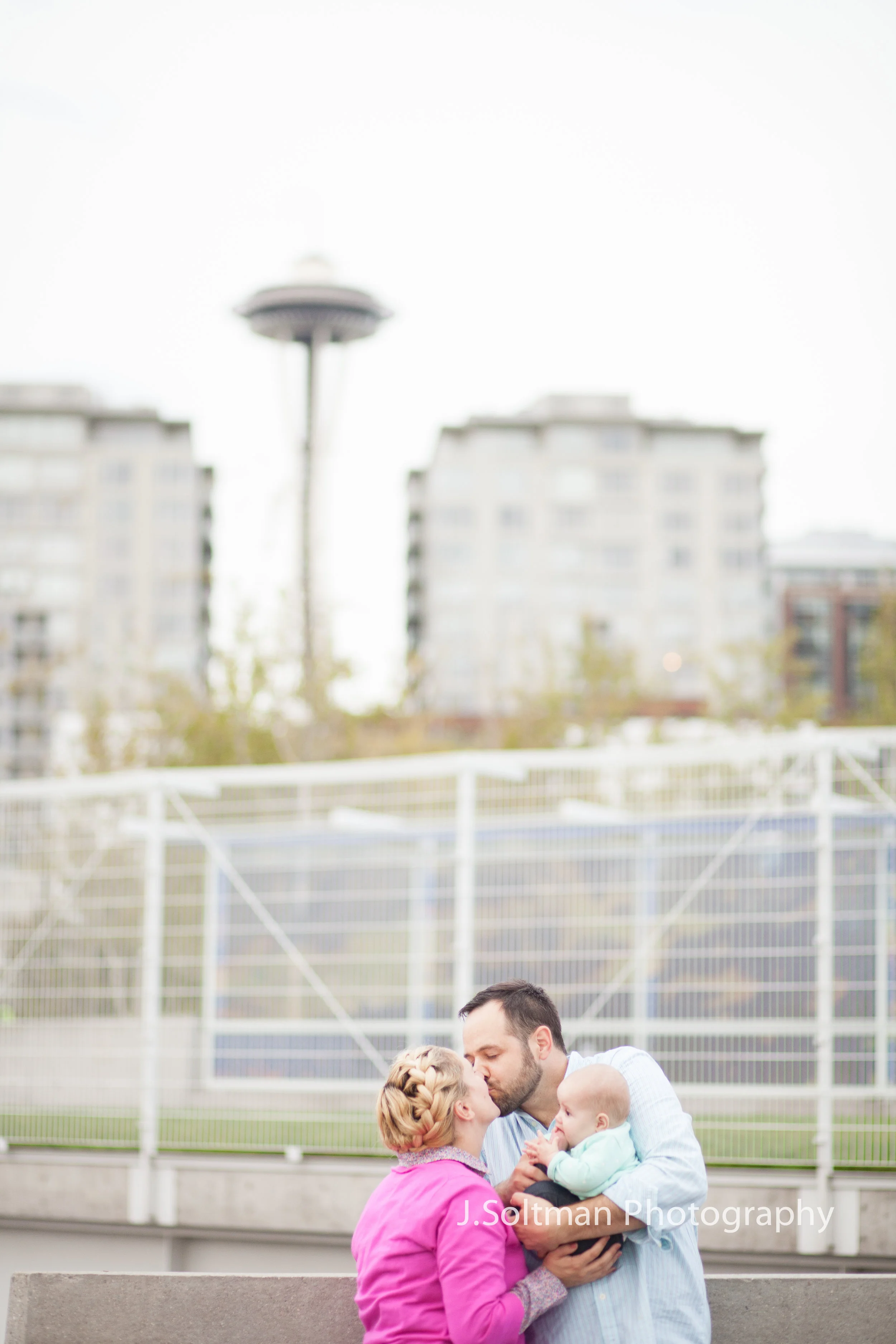 Seattle Family Photographer | Frances is 6 months old 