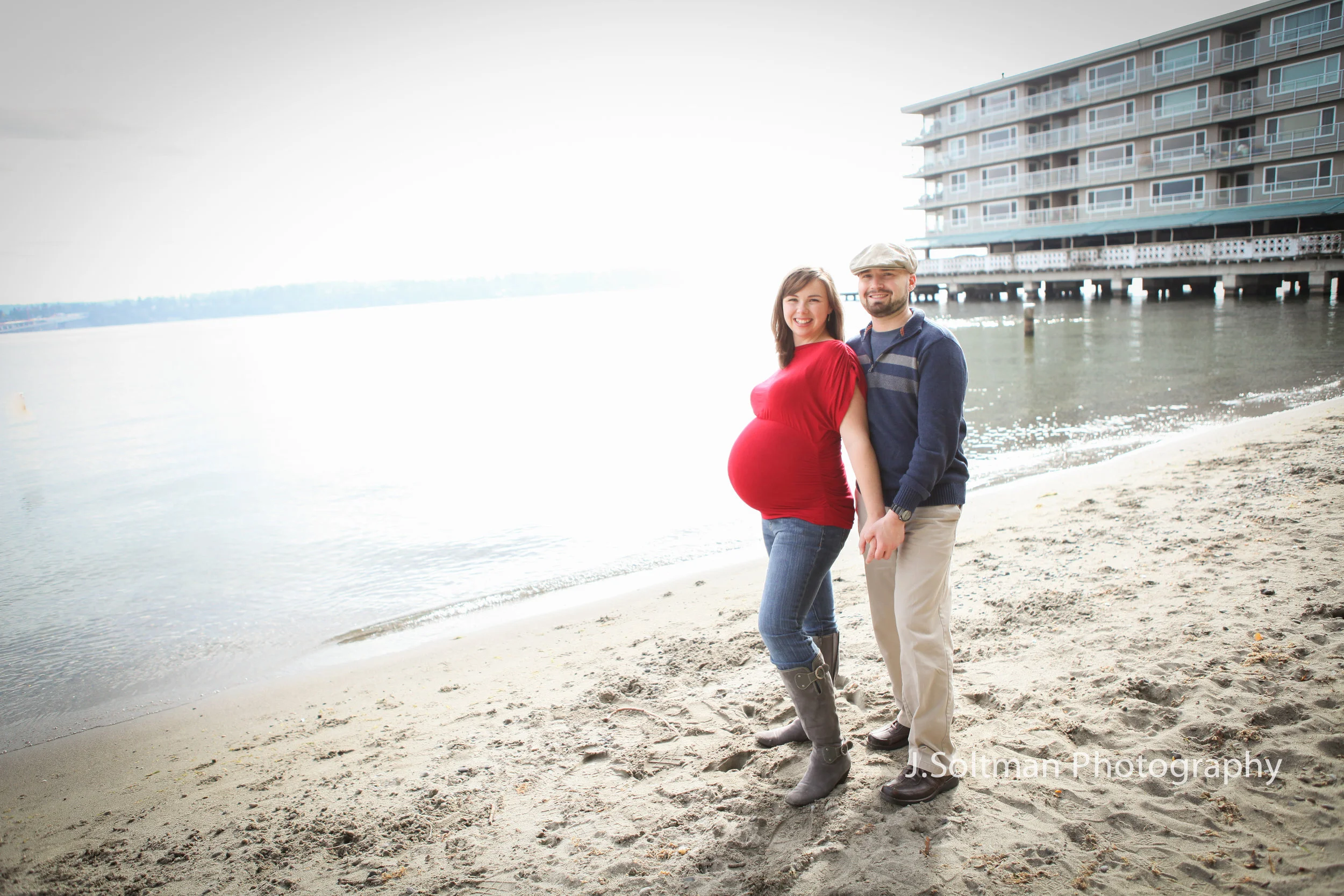 Seattle Maternity Photos | The Moore Family:  And baby makes 4 
