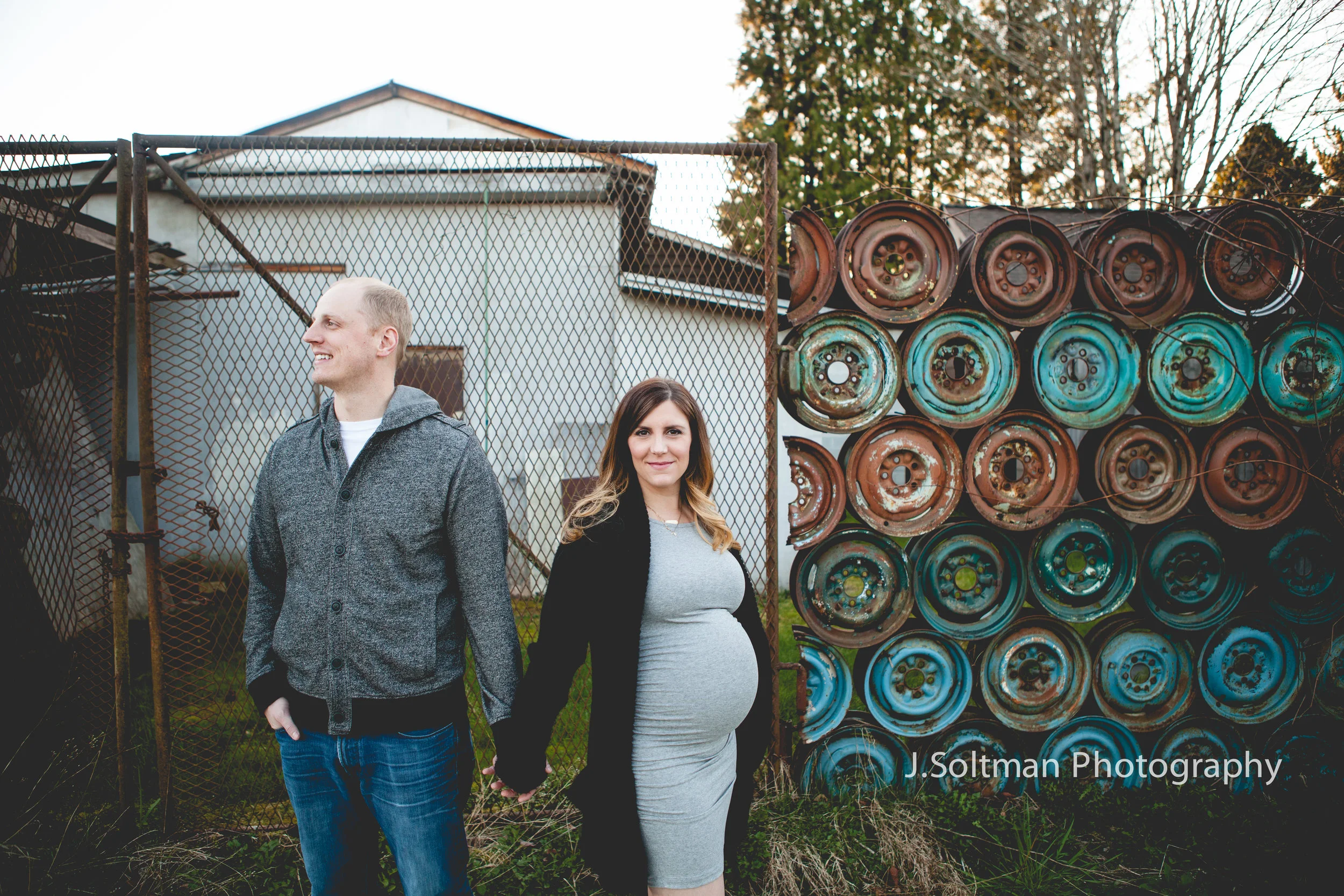 Snoqualmie Maternity Photographer | Jaclyn + Doug