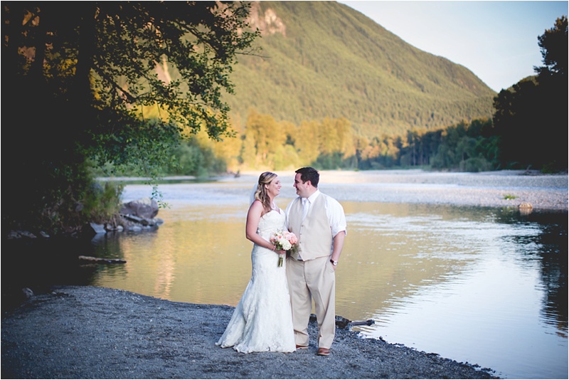 North Bend Wedding | BYBEE FARMS | Kaycee + Andy