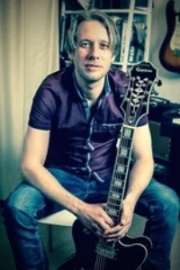 LOZ DEWEY ·Founder of The Guitar Mule ·Full time musician since 1996 ·UK and European touring Appearances on MTV and BBC Radio ·Composer credits include BBC1, BT Sports, Fox Sports, The Discovery Channel and ESPN to name a few ·Supports with Snow Patrol, Paul Di'anno (ex Iron Maiden) and Hanoi Rocks